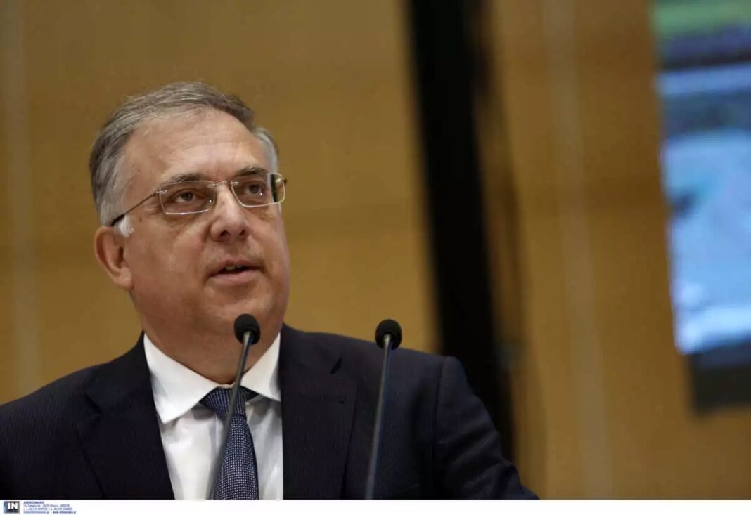 Θεοδωρικάκος – 120 δόσεις: Για όλους η ρύθμιση – Απαλλάσσονται από προσαυξήσεις όσοι πληρώσουν εφάπαξ