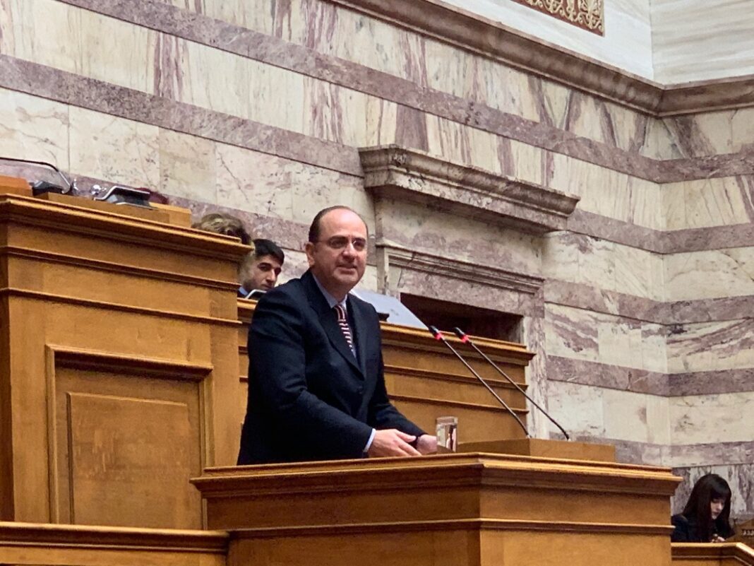 Μακάριος Λαζαρίδης:<br>«Ο Μητσοτάκης θα κρατήσει την Ελλάδα όρθια»