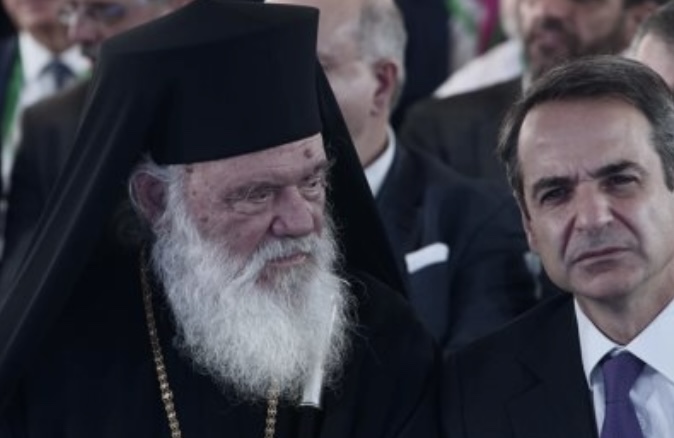 Ενοχλημένος με τον Ιερώνυμο ο Μητσοτάκης – Οι διαπραγματεύσεις Δημητριάδη με την Αρχιεπισκοπή