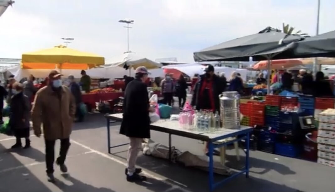 Δεν τίθεται θέμα 2 χιλιομέτρων για τις μετακινήσεις των καταναλωτών στις Λαϊκές Αγορές, δηλώνει ο πρόεδρος του Σωματείου Μικροπωλητών Σωτήρης Ιωαννίδης