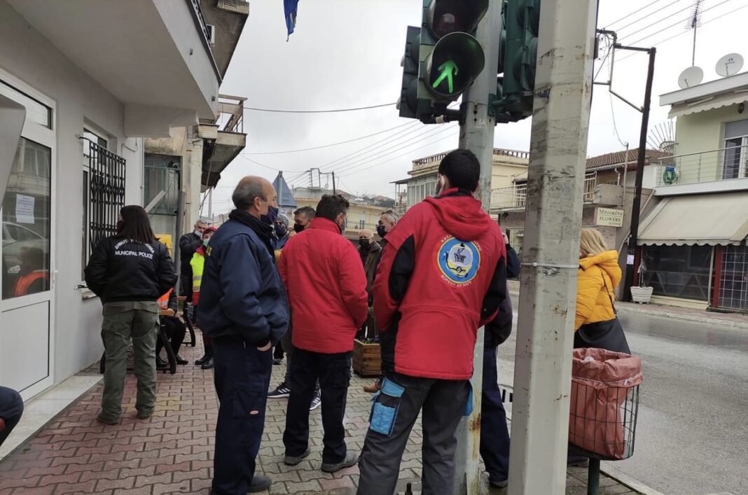 Ξεκίνησαν τα rapid test στον Αμυγδαλεώνα