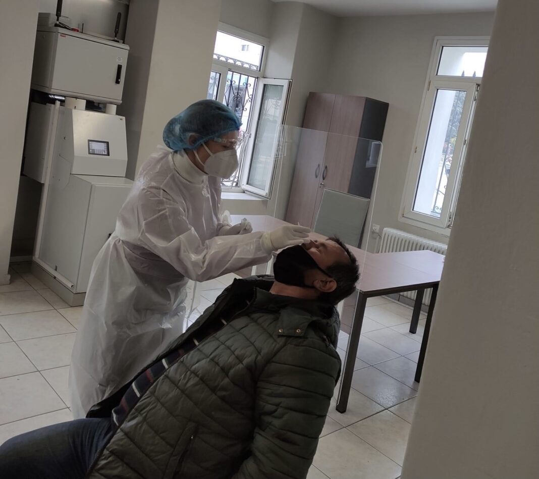 Διενέργεια rapid tests στον Αμυγδαλεώνα- Ένα μόνο θετικό αποτέλεσμα