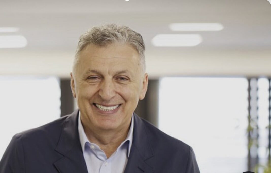 Μπόρις Μουζενίδης : Πέθανε ο άνθρωπος που απογείωσε τον ελληνικό τουρισμό