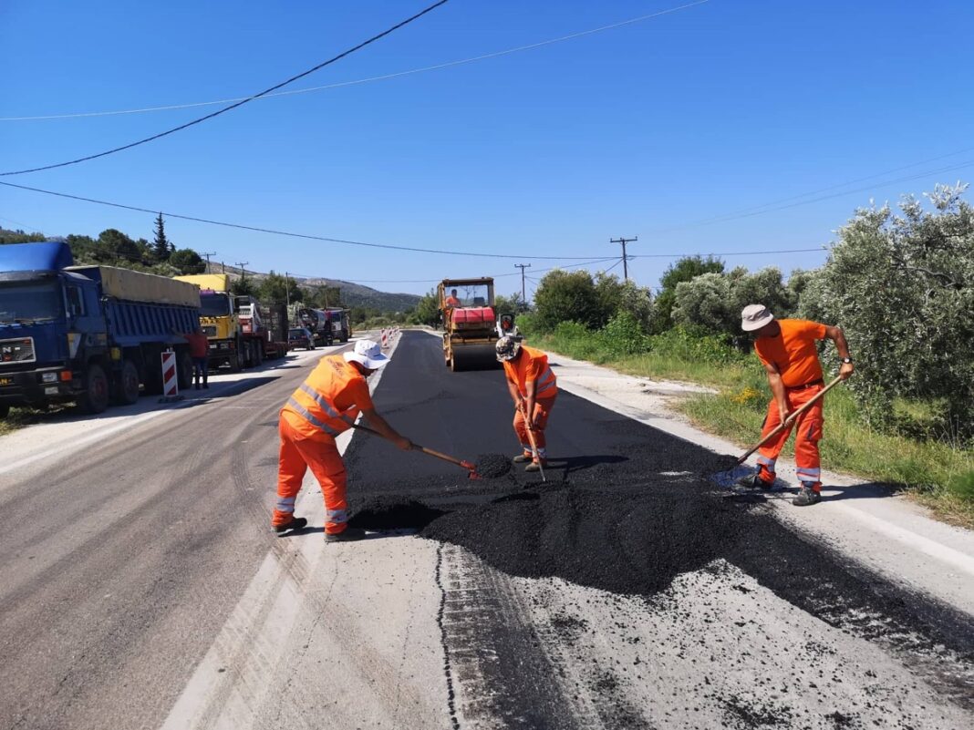 Η Π.Ε Καβάλας θωρακίζει την οδική ασφάλεια με τις εργασίες συντήρησης του επαρχιακού δικτύου