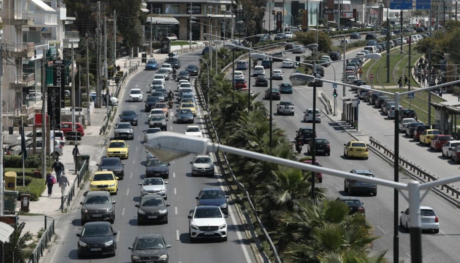 Κούρεμα στα ενοίκια και τον Απρίλιο – Τέλη κυκλοφορίας με τον μήνα