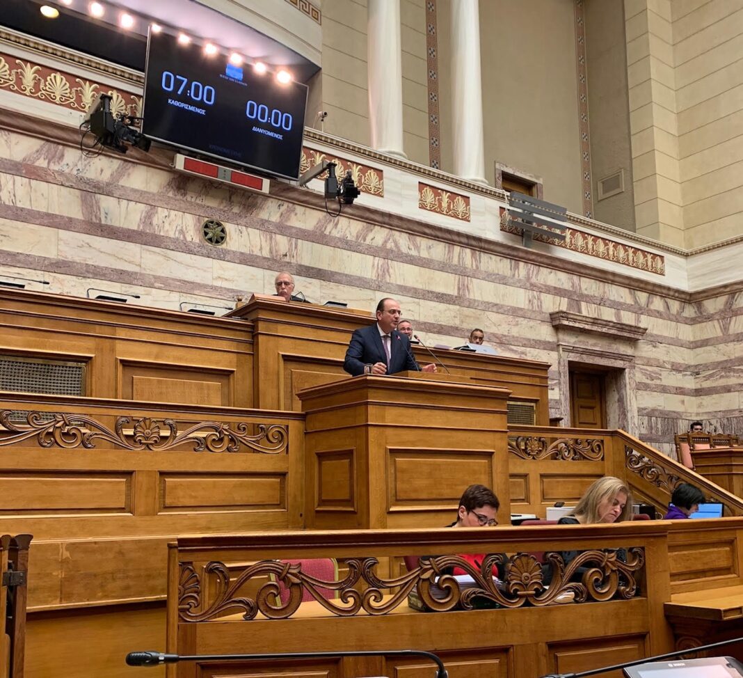 Δεκτή τροπολογία του Μακάριου Λαζαρίδη για τις επιχειρήσεις σε Ανατολική Μακεδονία – Θράκη