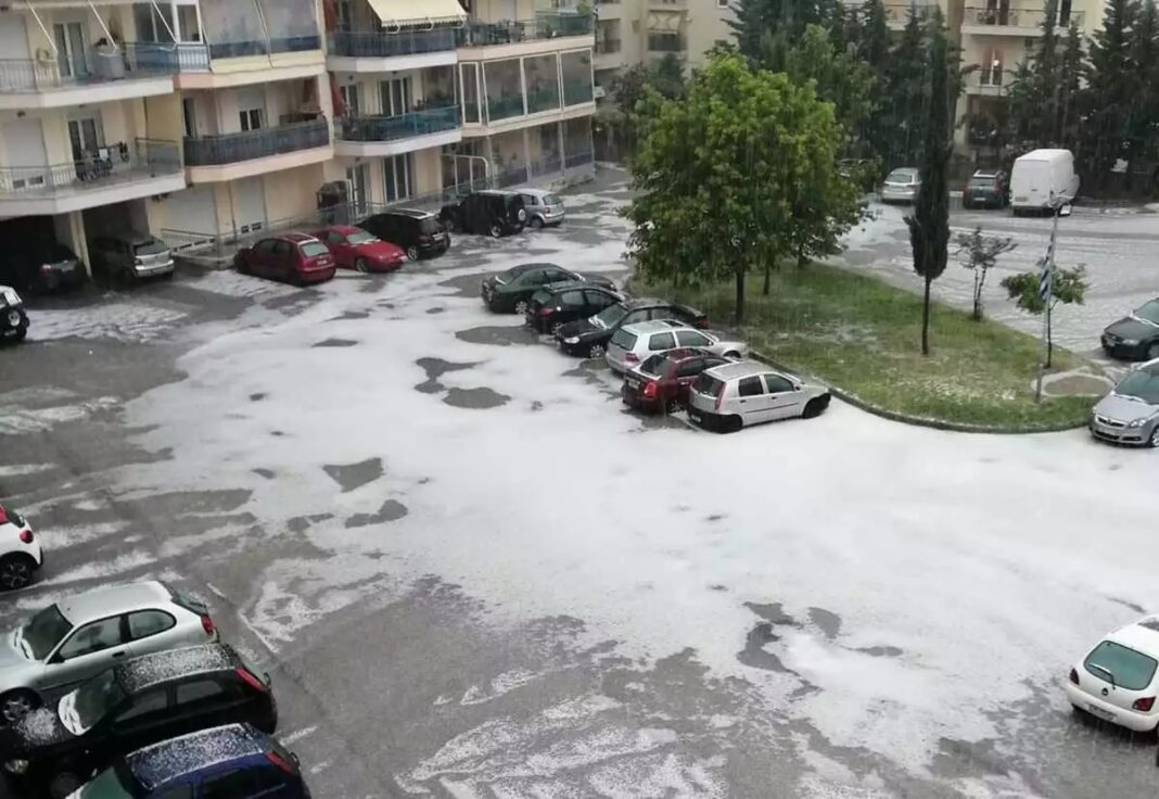 Καιρός – Ξάνθη: Ισχυρή καταιγίδα και χαλάζι – Βούλιαξαν δρόμοι