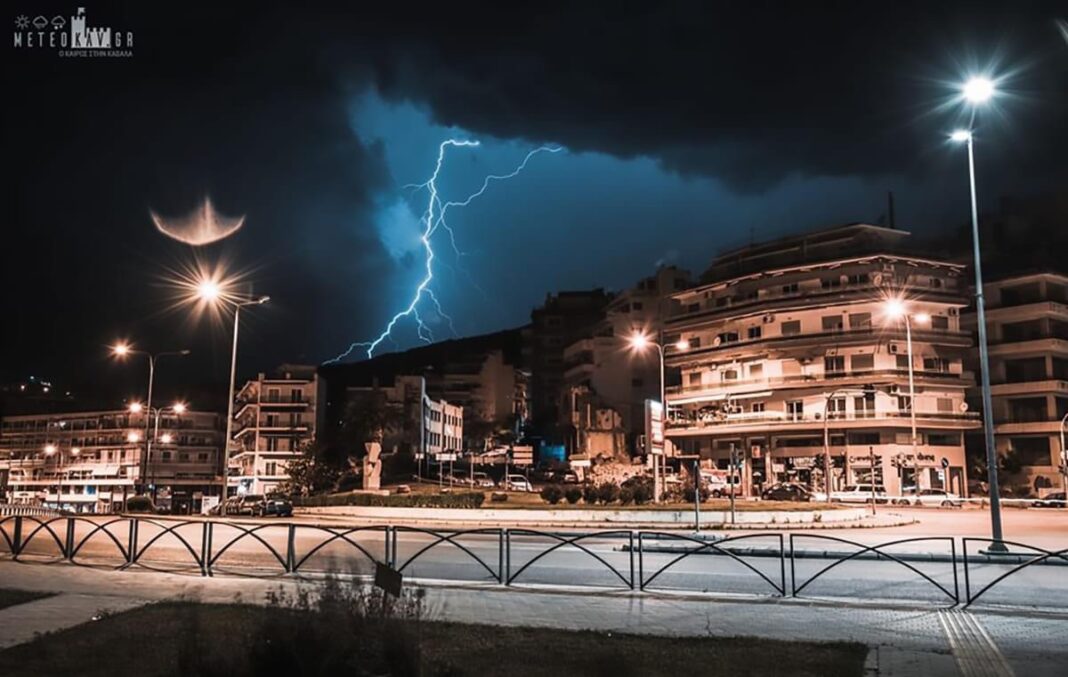 Ενημέρωση για την εξέλιξη της κακοκαιρίας απο το meteokav