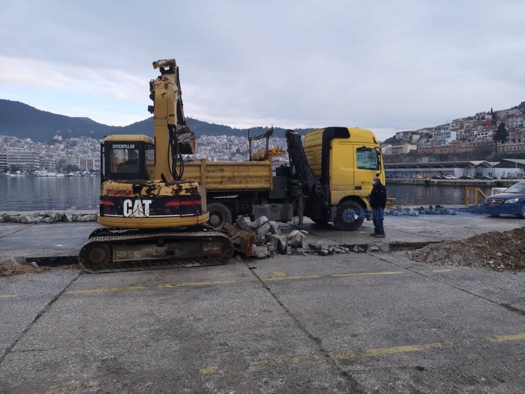 Συνεχίζονται από την Π.Ε. Καβάλας οι εργασίες στο Λιμάνι της Καβάλας
