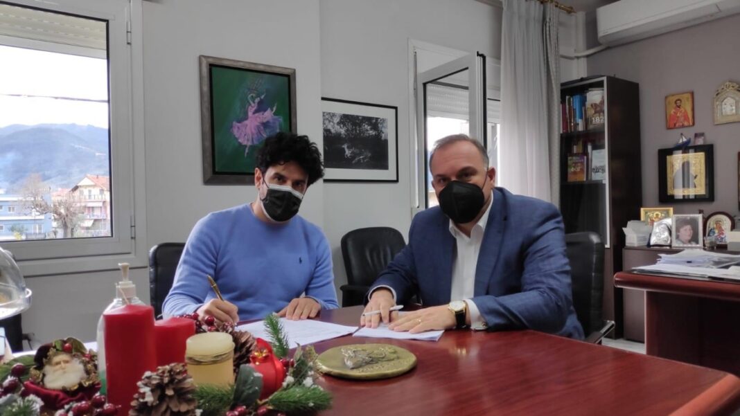 Υπογραφή Σύμβασης του έργου: “’Επανακατασκευή οχετών ομβρίων στον Λιμένα (Θάσος) Δήμου Θάσου”