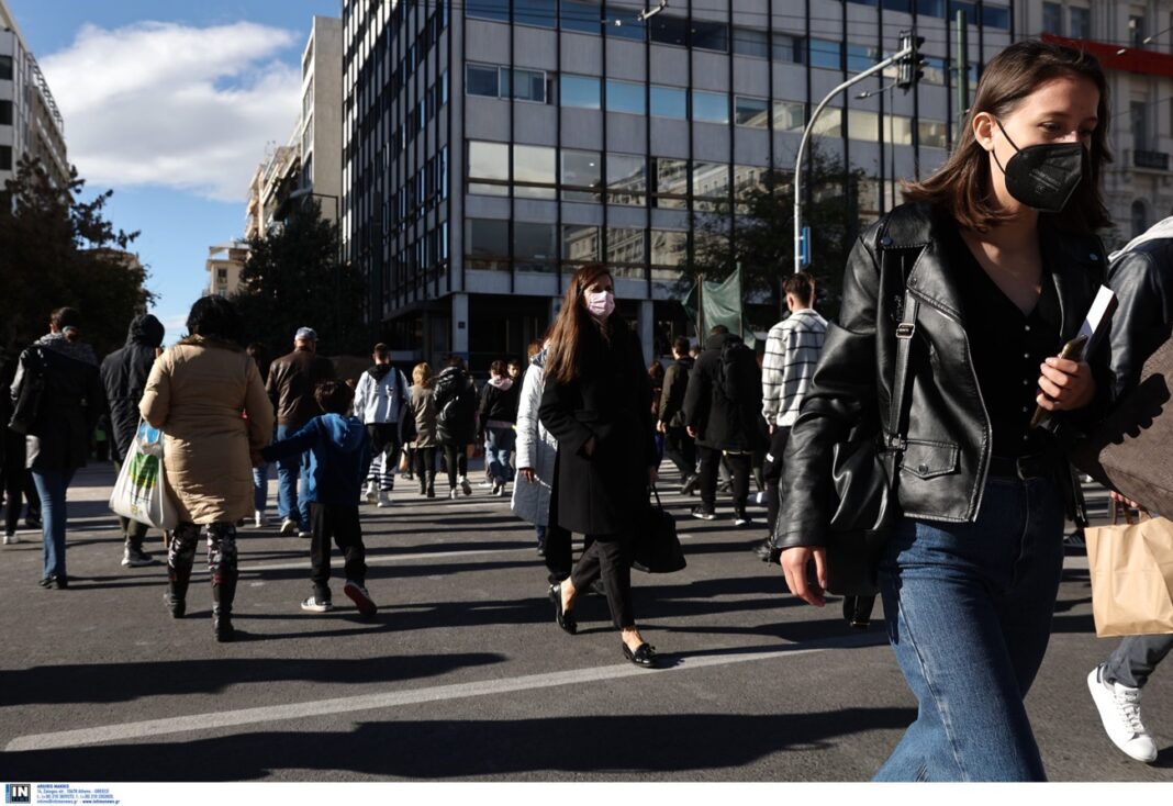 Πλεύρης: Εξετάζονται νέοι περιορισμοί για τους ανεμβολίαστους – Η εισήγηση της επιτροπής