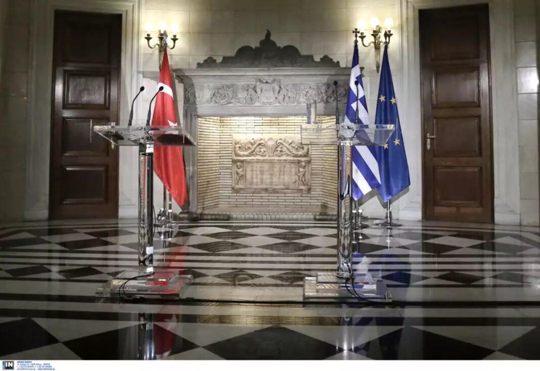 Νέο έντονο διάβημα διαμαρτυρίας στην Τουρκία για το μπαράζ υπερπτήσεων στο Αιγαίο