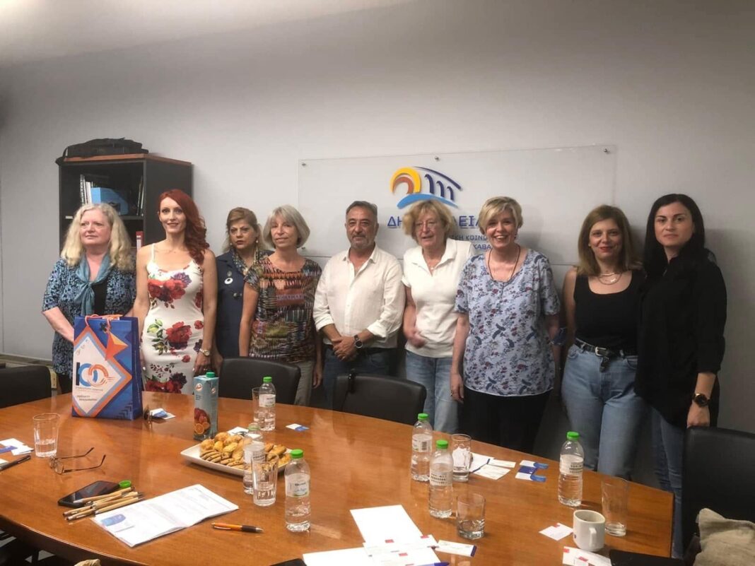Επίσκεψη αντιπροσωπείας από το τμήμα Διεθνών Σχέσεων του Δήμου Νυρεμβέργης στη «ΔΗΜΩΦΕΛΕΙΑ»