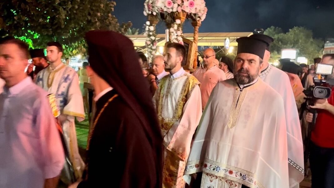 Με λαμπρότητα η Πανήγυρη για την Παναγία Φανερωμένη στη Νέα Ηρακλείτσα-ΒΙΝΤΕΟ