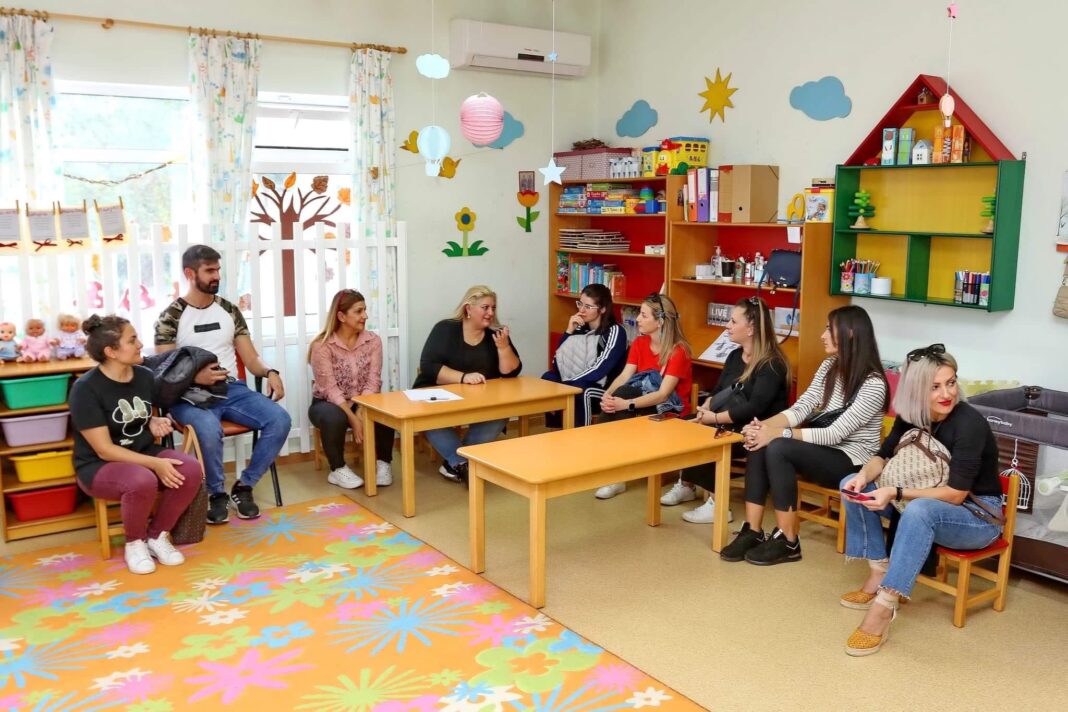 Ξενάγηση των γονιών στους Βρεφονηπιακούς Σταθμούς του Δήμου Καβάλας