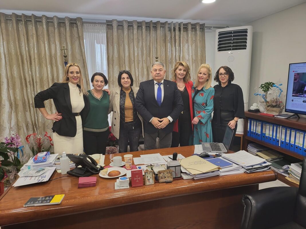 Πολλές οι ευχές στον Δήμαρχο Νέστου Σάββα Μιχαηλίδη για την ονομαστική του εορτή