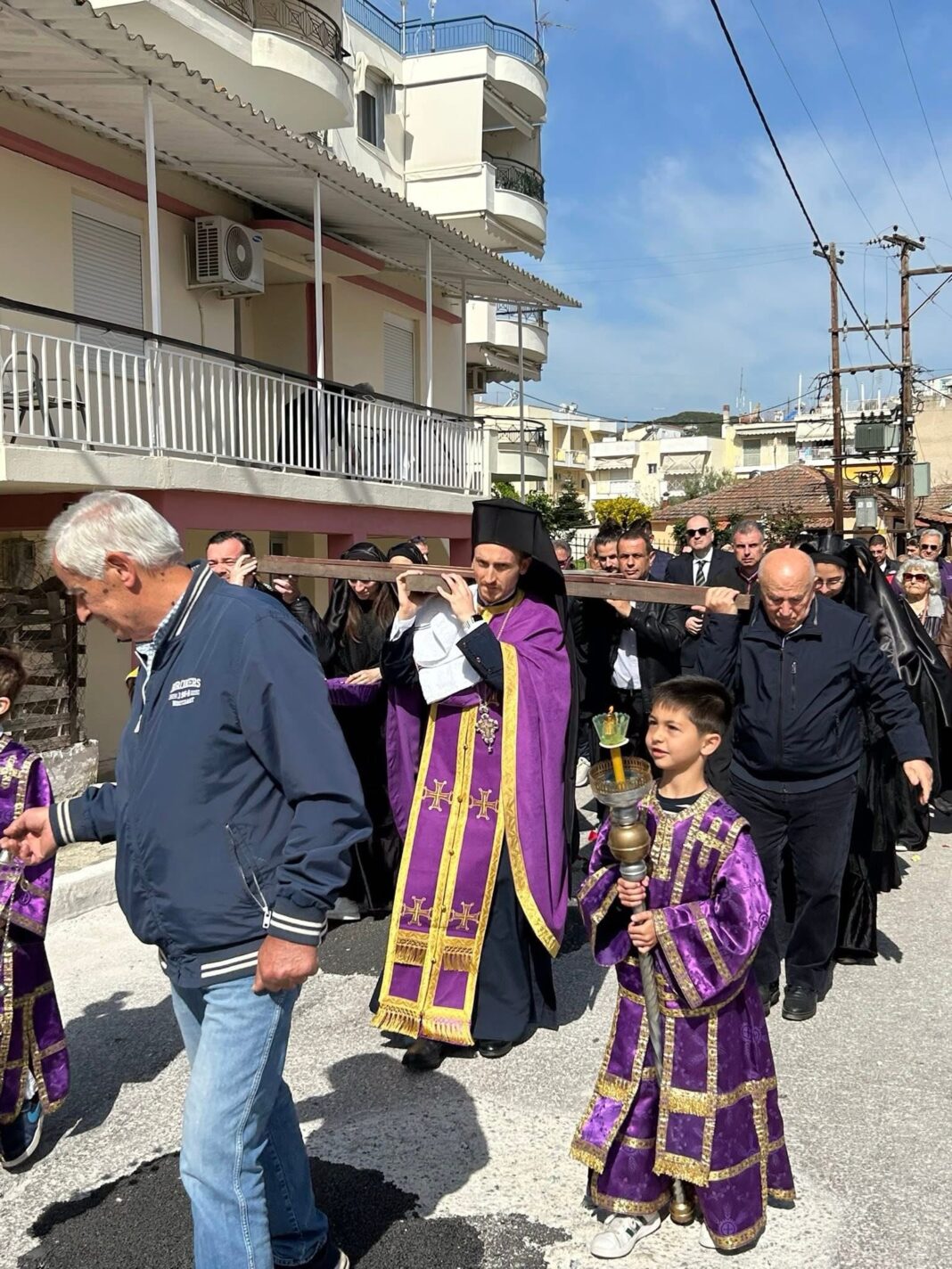 Με ευλάβεια η τελετή της Αποκαθήλωσης στη Νέα Ηρακλείτσα