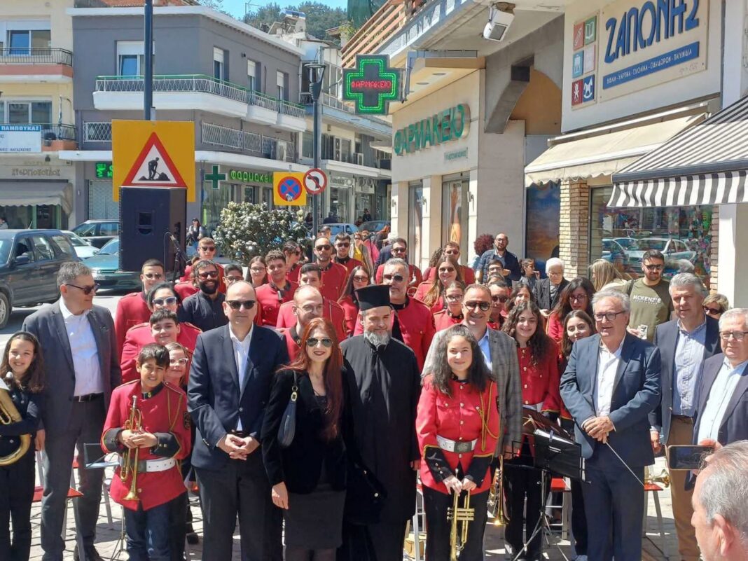 Η φιλαρμονική Ελευθερούπολης τίμησε με μελωδίες τη Μεγάλη Παρασκευή – Παρών ο Περιφερειάρχης ΑΜΘ