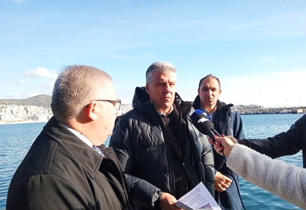 Υπογράφηκαν οι συμβάσεις για τις μελέτες των λιμενικών έργων της Κεραμωτής και της Ιχθυόσκαλας Καβάλας, από τον Περιφερειάρχη ΑΜΘ Χριστόδουλο Τοψίδη
