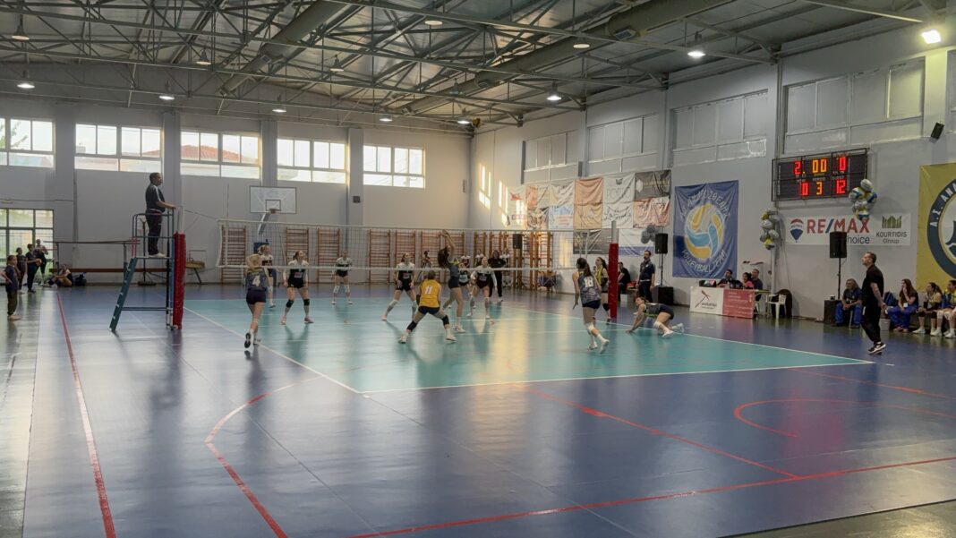 Με εντυπωσιακή έναρξη το τουρνουά ανόδου για την Α2 Γυναικών στη Θάσο – Παρουσία 400 θεατών η τελετή απονομής