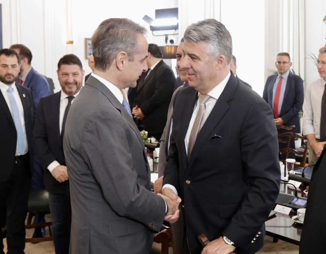 Συνάντηση στο Μαξίμου: Ο Χριστόδουλος Τοψίδης έθεσε τις προτεραιότητες της Περιφέρειας απέναντι στις σύγχρονες προκλήσεις