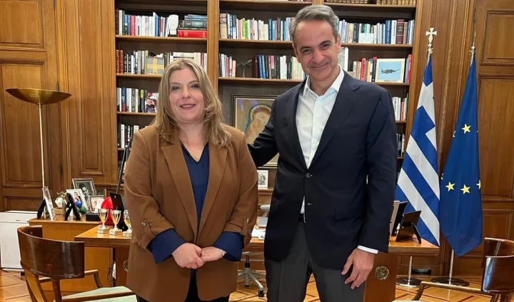 Παραιτήθηκε η Μαρία Συρεγγέλα από γραμματέας της Νέας Δημοκρατίας – Φαβορί για τη διαδοχή ο Κώστας Σκρέκας