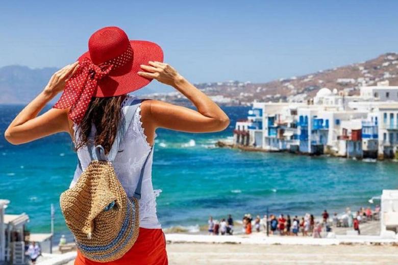 Τουρισμός: ποιότητα και τιμή διαμορφώνουν τη «μάχη» των προορισμών το 2025