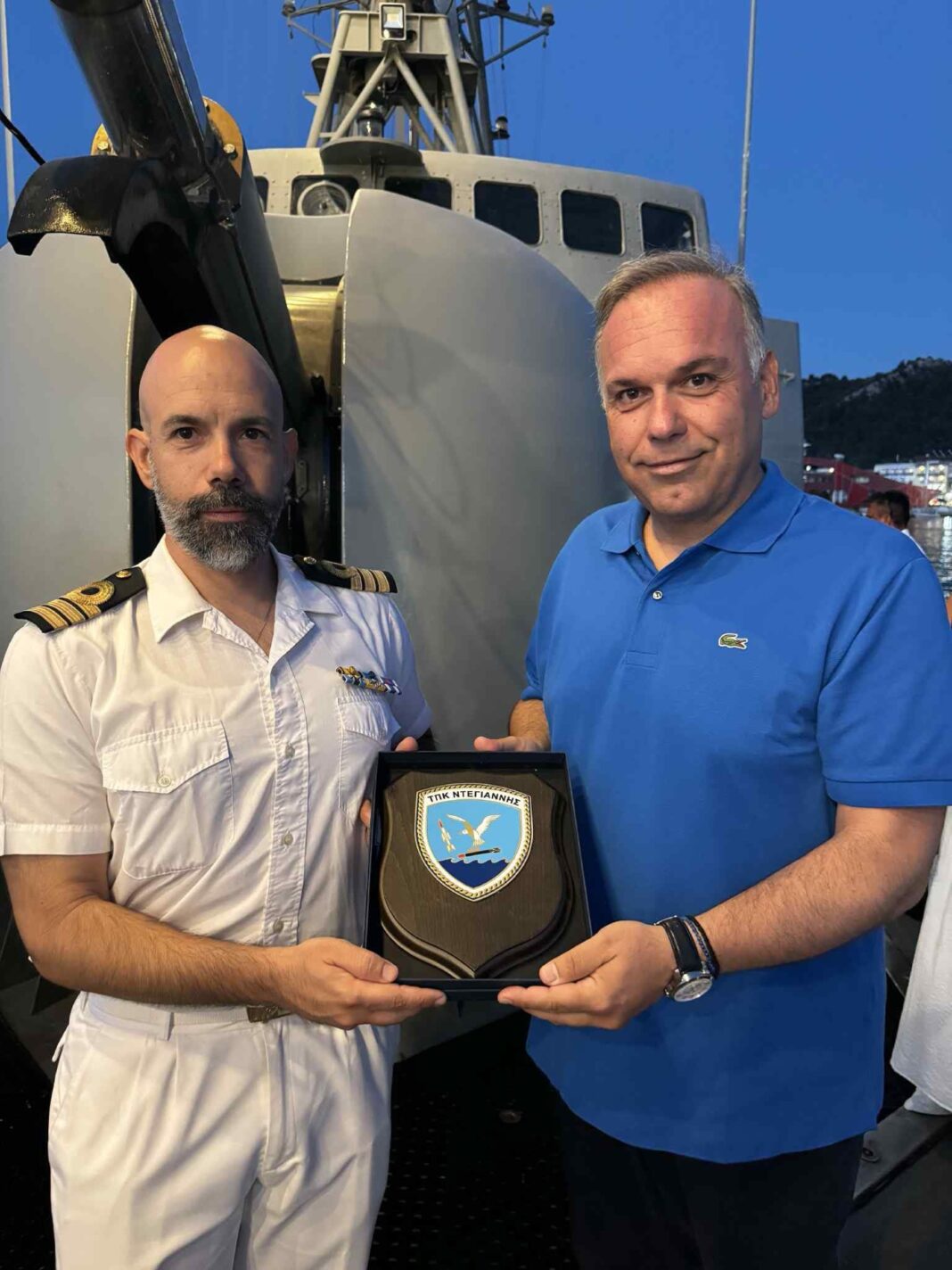 Επίσκεψη με τιμή στην πυραυλάκατο «Υποπλοίαρχος Ντεγιάννης» στη Θάσο