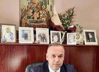 Θάσος: Στη Σοφία Ζαχαράκη προσφεύγει ο Λευτέρης Κυριακίδης για να σωθεί το Δημοτικό Σχολείο Παναγίας