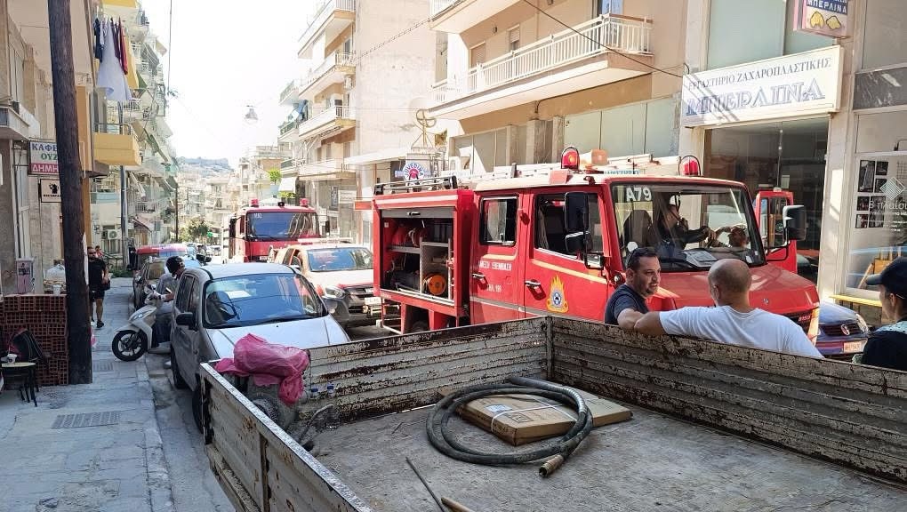 Φωτιά σε σπίτι στην οδό Ομονοίας στην Καβάλα χωρίς σοβαρές ζημιές