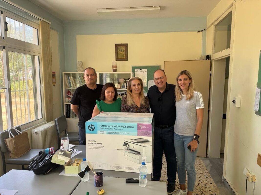 Ένα πολύτιμο δώρο στο Δημοτικό Σχολείο Μελισσοκομείου από τον Μακάριο Λαζαρίδη