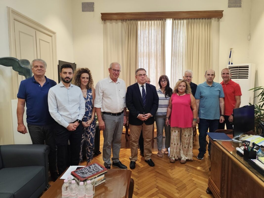 Επίσκεψη του Γενικού Γραμματέα της Αποκεντρωμένης Διοίκησης Μακεδονίας – Θράκης, Δημήτρη Γαλαμάτη, στο Δημαρχείο Καβάλας