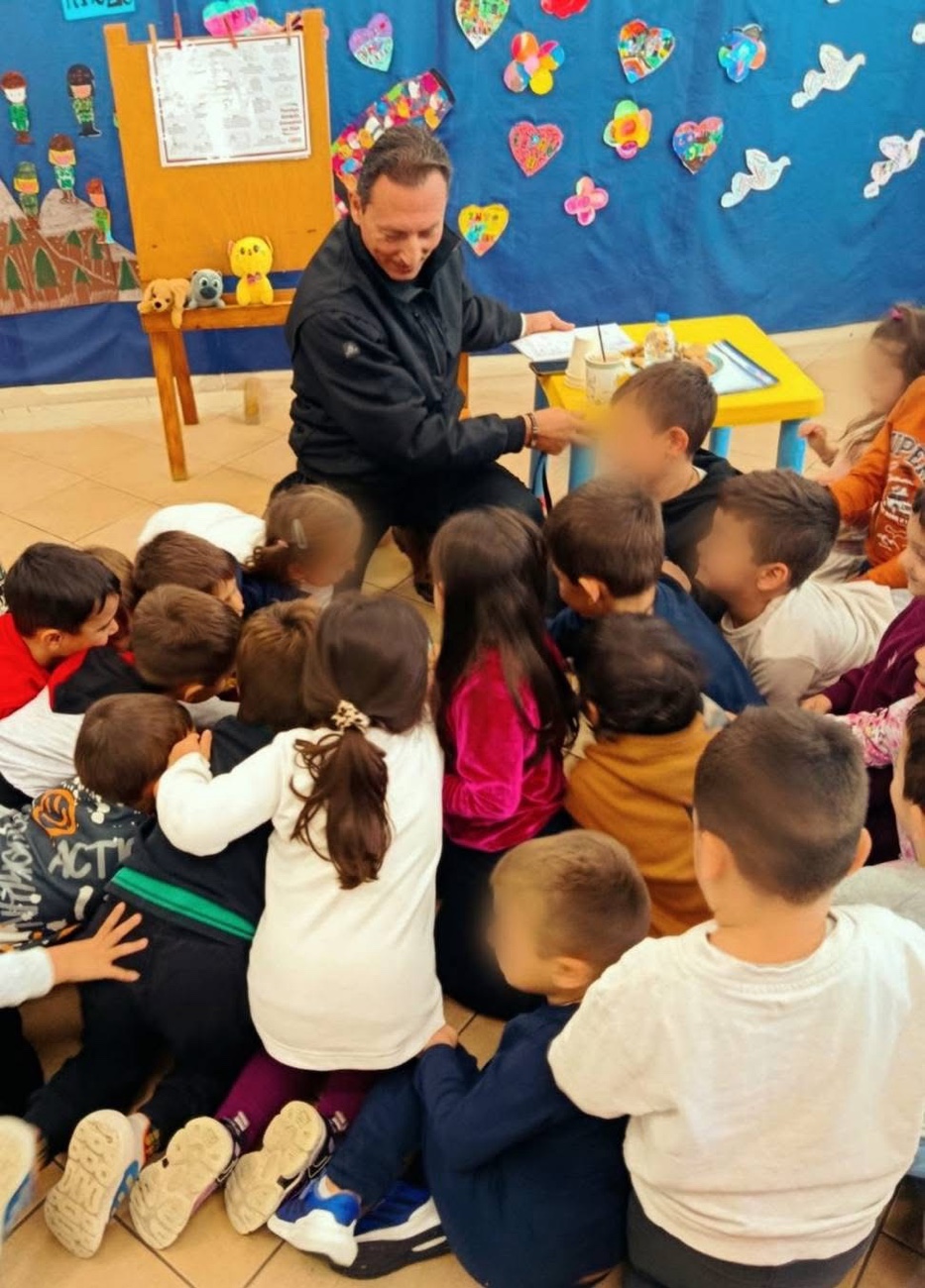 Εκπαιδευτική δράση στο Νηπιαγωγείο Νέας Καρβάλης για την ενίσχυση του φιλοζωικού πνεύματος και της υπεύθυνης συνύπαρξης ανθρώπων και ζώων