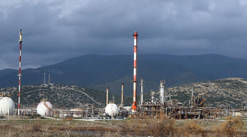 Επαναλειτουργούν τα Πετρέλαια στην Καβάλα