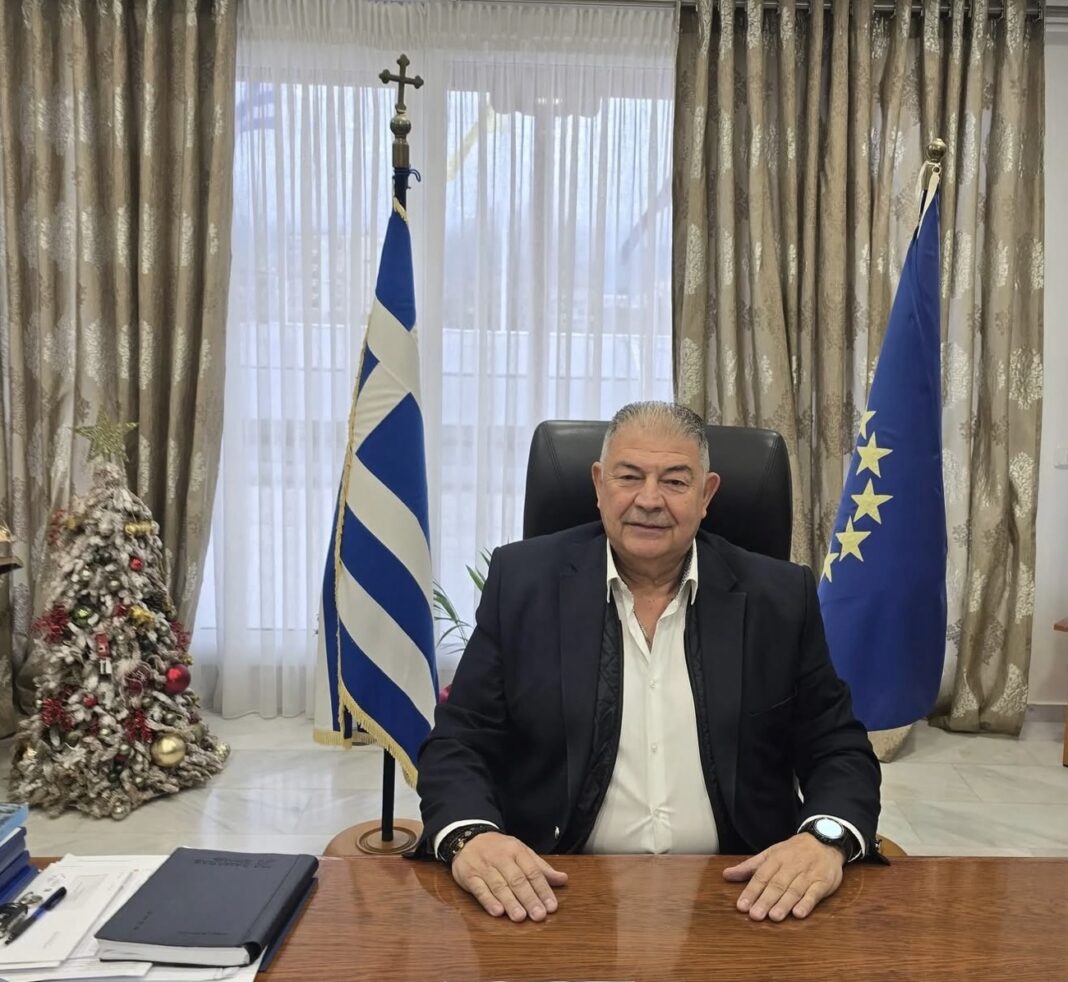 Ευχές Χριστουγέννων και νέου έτους από τον δήμαρχο Νέστου Σάββα Μιχαηλίδη