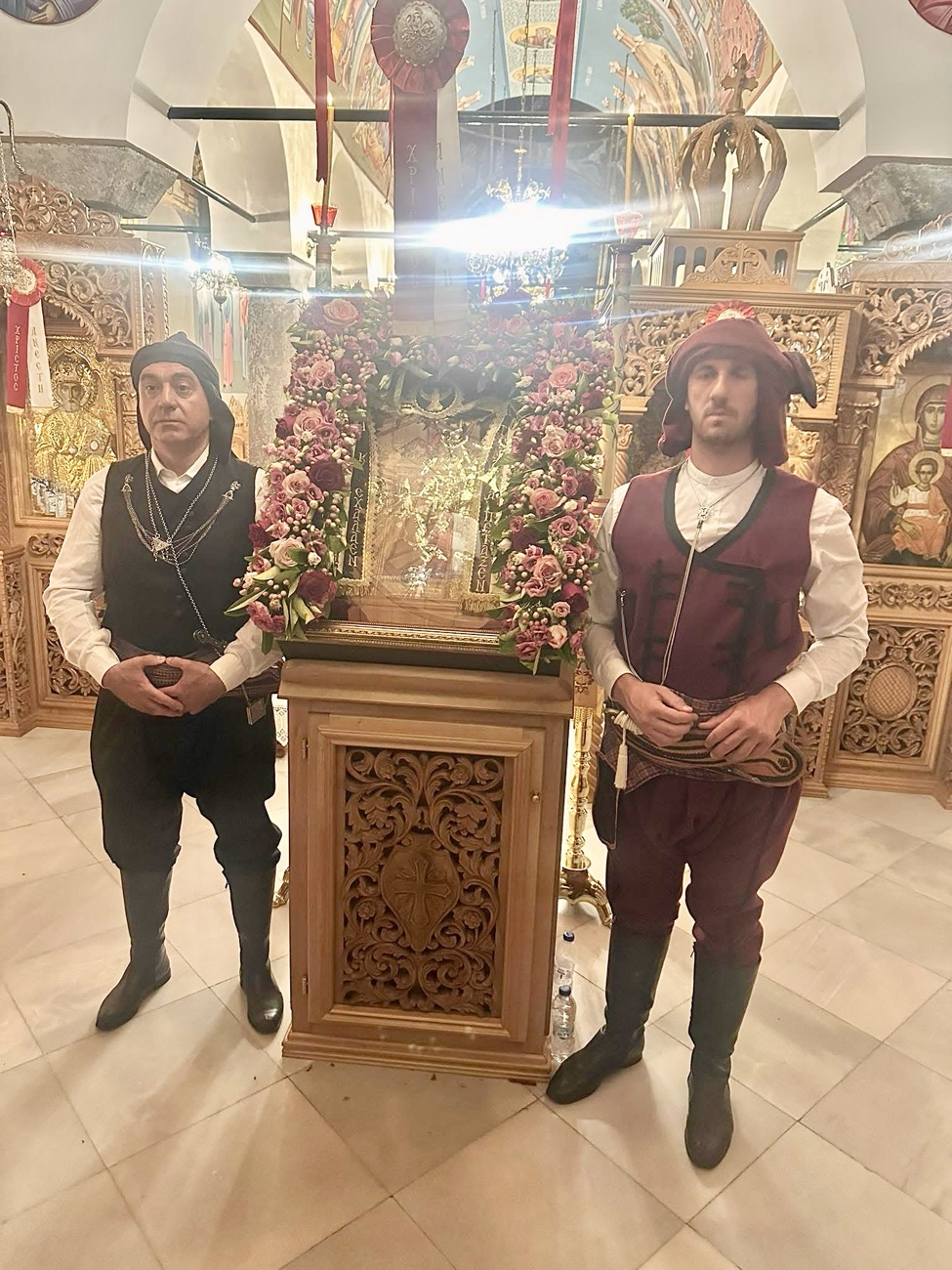 Με κατάνυξη και μεγάλη συμμετοχή η υποδοχή της Παναγίας Σουμελά στη Θάσο