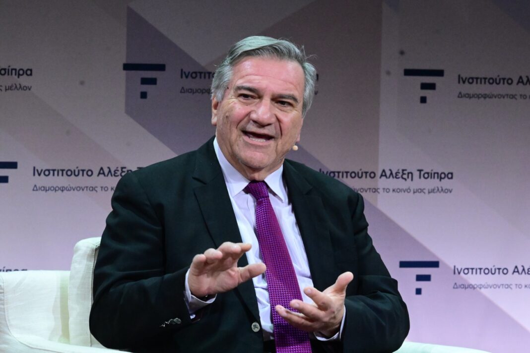 Χάρης Καστανίδης: Παραιτήθηκε από το ΠΑΣΟΚ