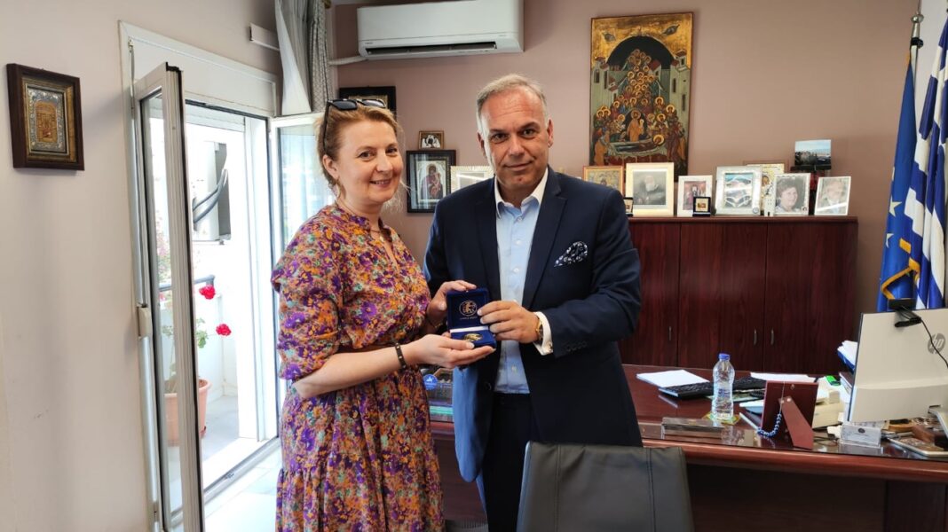 Εθιμοτυπική συνάντηση του Δημάρχου Θάσου με την Επικεφαλής του Προγράμματος Πανεπιστημιακών Εδρών & Δικτύων UNESCO, κα Inga Nichanian