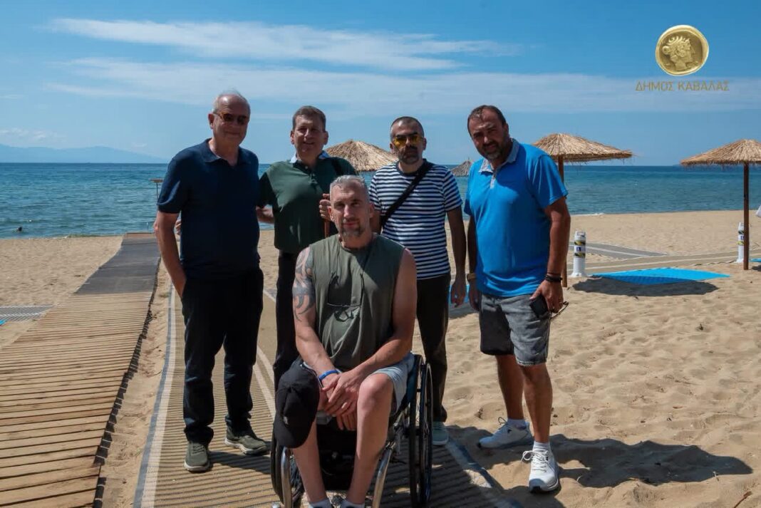 Νέες υποδομές προσβασιμότητας στην παραλία του Περιγιαλίου