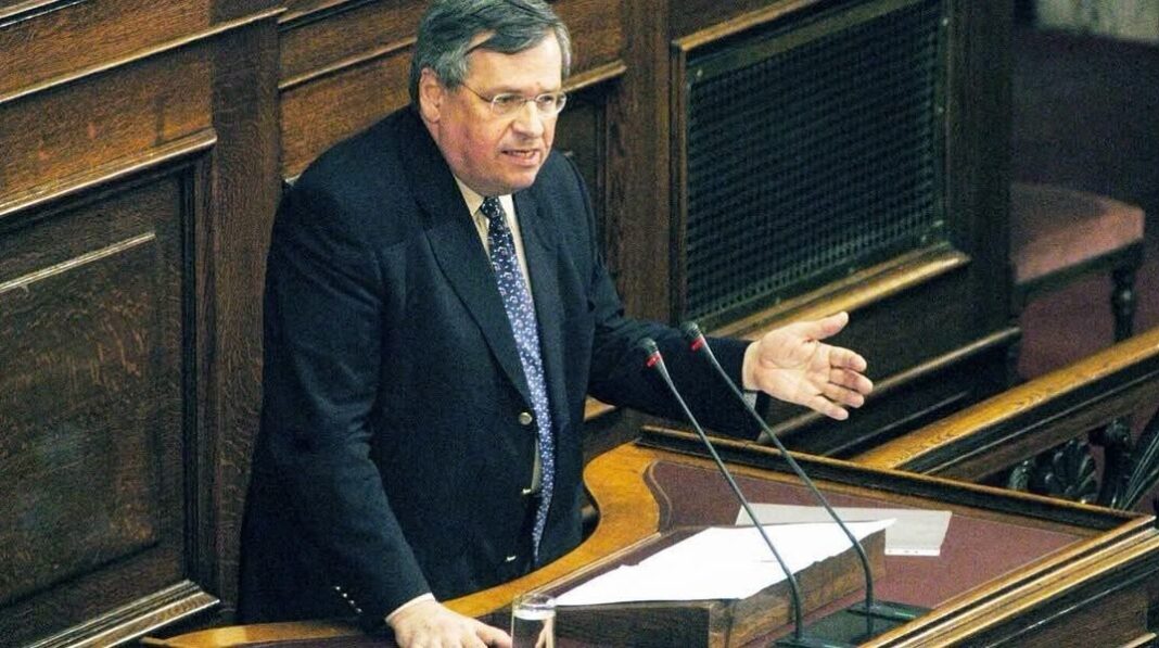 Σάββας Μιχαηλίδης: Ο Στέφανος Μάνος αφήνει σημαντική πολιτική παρακαταθήκη