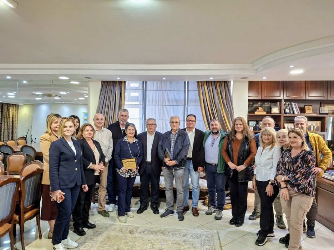 Τιμητική εκδήλωση της Π.Ε. Καβάλας για τη συνταξιοδότηση δύο επί σειρά ετών διευθυντικών στελεχών